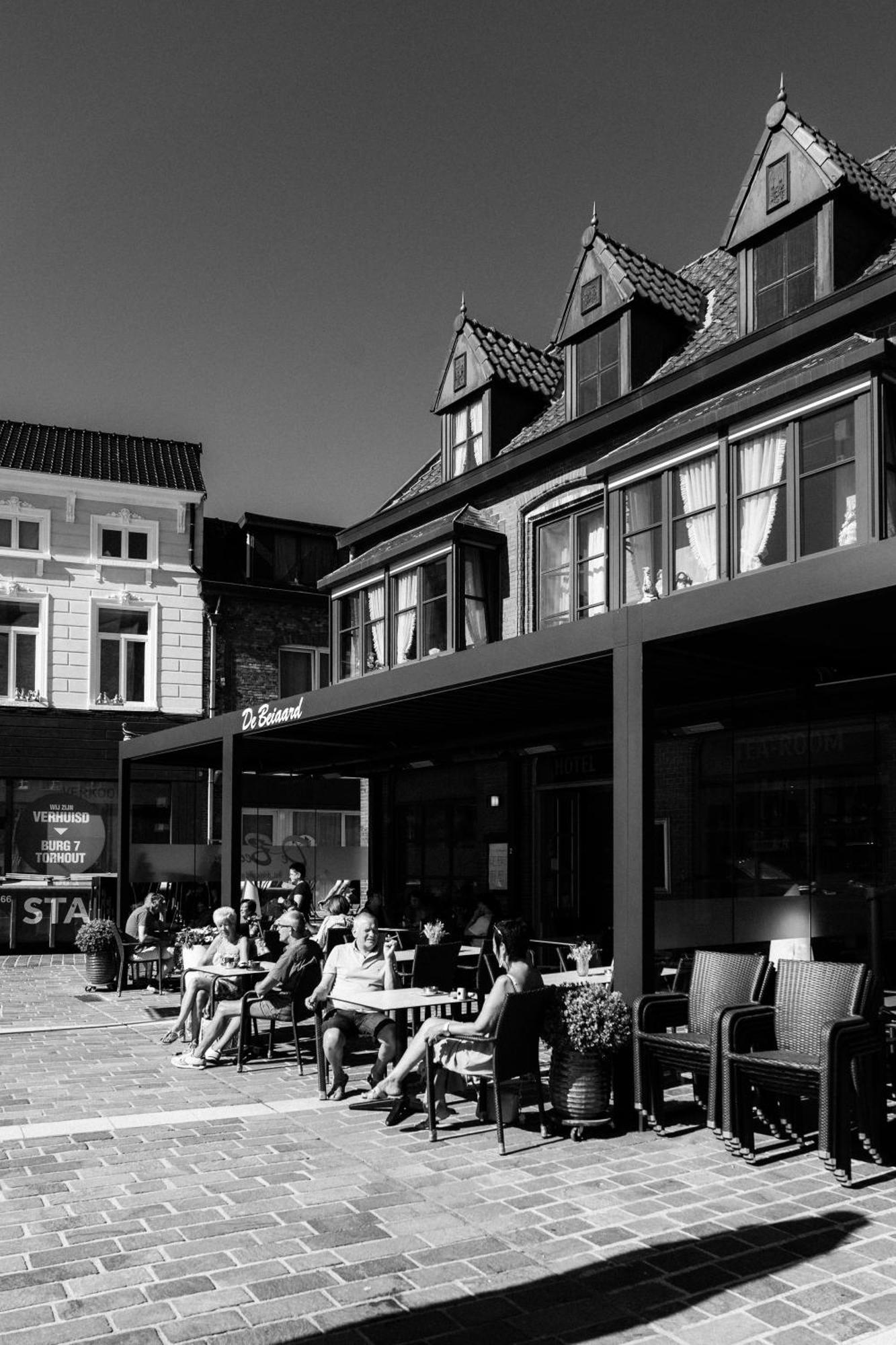 Hotel Brasserie De Beiaard Torhout Exterior foto