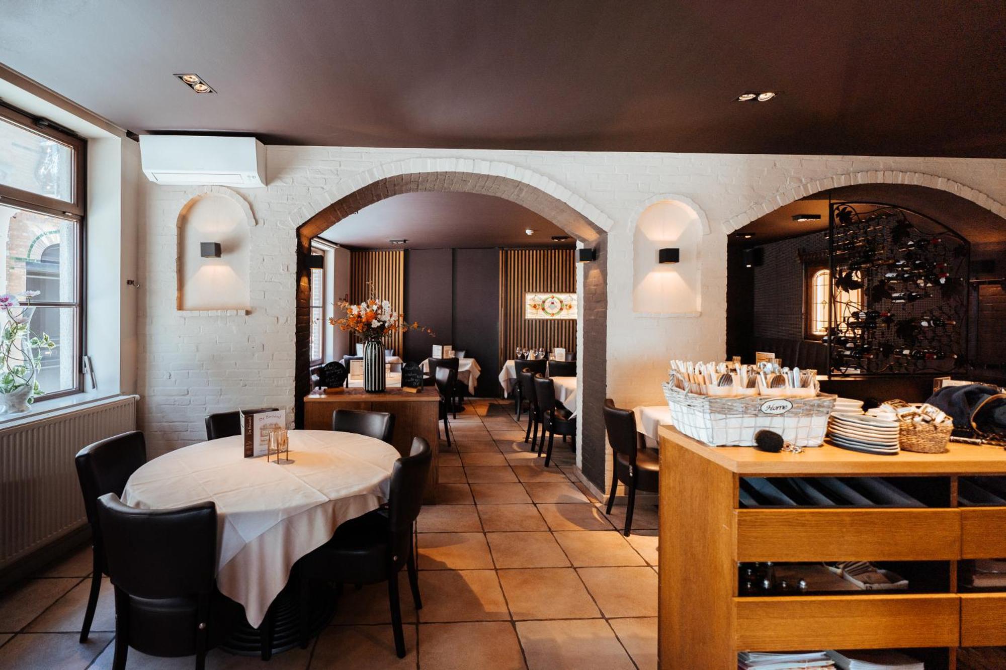 Hotel Brasserie De Beiaard Torhout Exterior foto
